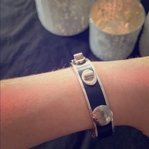 Coach bangle - Picture 2 of 5